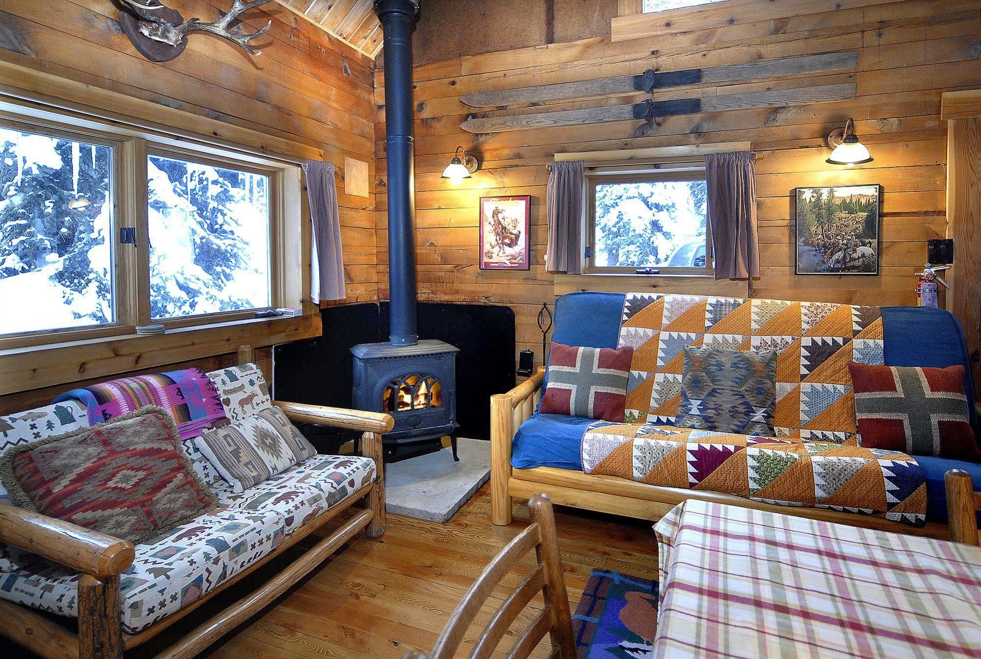 Pioneer Guest Cabins Crested Butte Exterior photo
